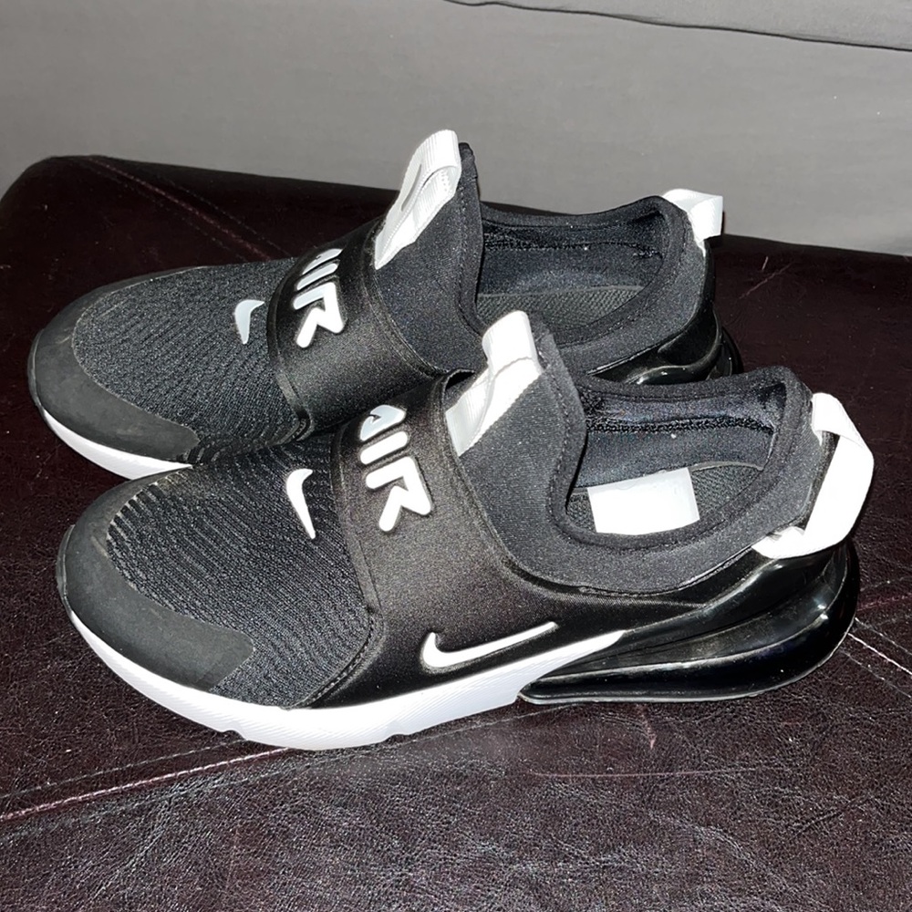 Nike Air Max 270